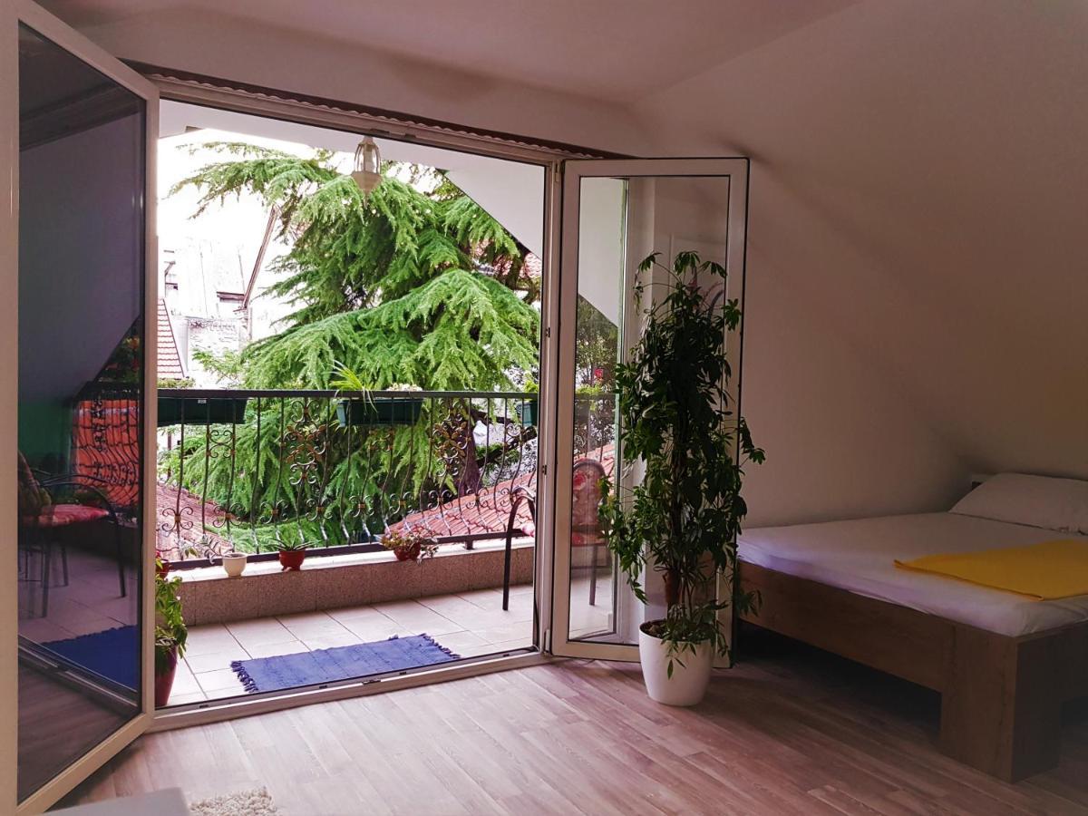 Sun'S Ray Apartment 모스타르 외부 사진